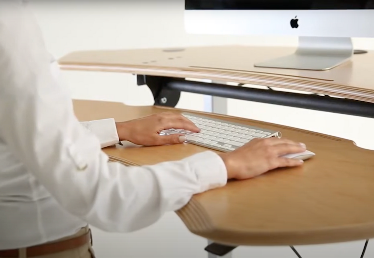 FlexoCorner - Ergonomic Corner Standing Desk