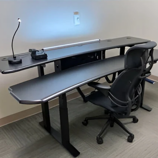3Plus - Ergonomic Dual Surface Workstation
