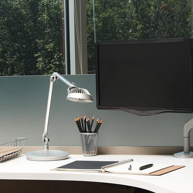 Humanscale Element Vision Task Light