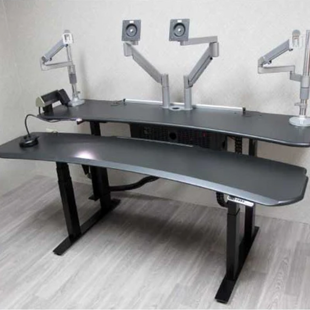 3Plus - Ergonomic Dual Surface Workstation