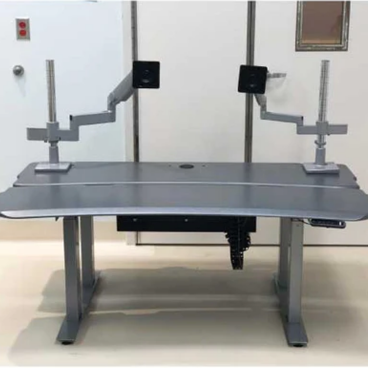 3Plus - Dual Surface Linear Workstation